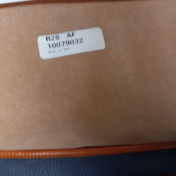 Dooney & Bourke, R28 AF, Boston Bag in Airforce Blue!!! - Picture 10 of 13
